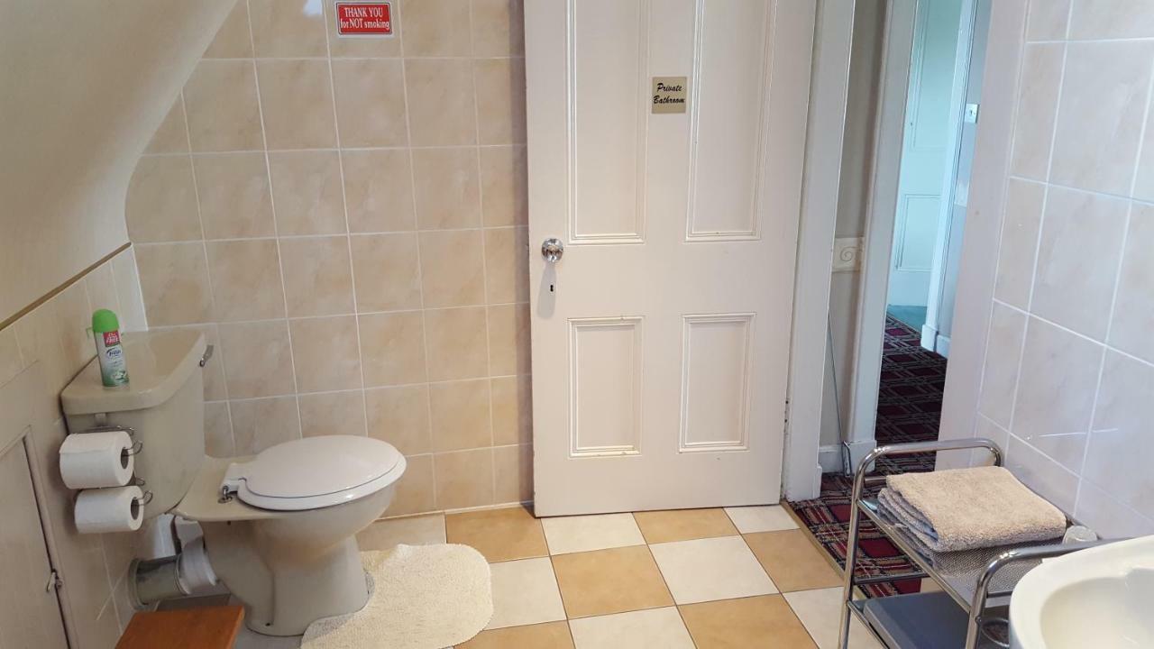 Strathcona Guesthouse Perth Ngoại thất bức ảnh
